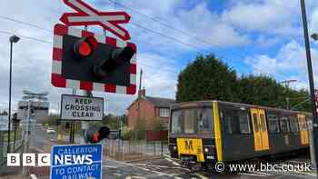 Tyne and Wear Metro bosses rule out barriers at level crossings