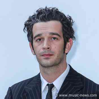 Matty Healy expresses regret over past controversies during London concert