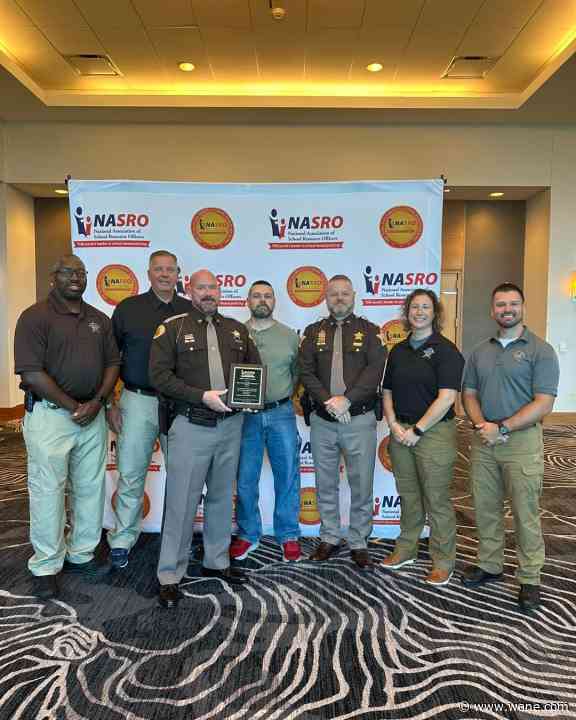 Allen County School Resource Officers receive national 'Model Agency' award
