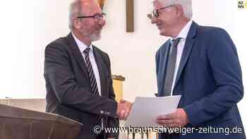 Wolfsburger Schulleiter Karl-Heinz Müller geht in  Ruhestand