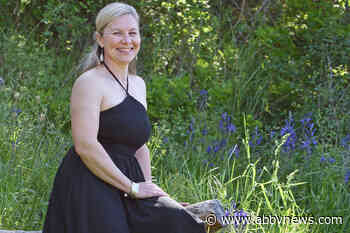 Secrets and Lives with Chiara Sulyok