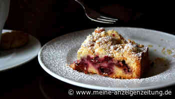Blitzrezept: Saftiger Sauerkirschkuchen mit Streuseln ist in einer halben Stunde fertig