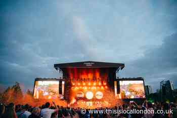 Pulp and Wireless, large scale events in Finsbury Park