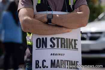 Union warns against Ottawa interfering in B.C. port workers strike as talks continue