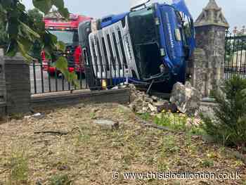 RECAP: Crow Lane, Romford crash leads to road closures