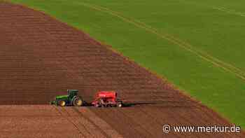 „Völlig falscher Ansatz“: Alte Traktor-Tradition in Gefahr? Landwirte und Fahrlehrer gespalten