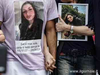 Fiaccolata per Michelle, il papà: "Dov'è lo Stato?". Malore per il fidanzato