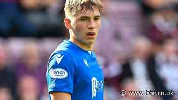 Adam Montgomery: Fleetwood sign Celtic full-back on season-long loan deal