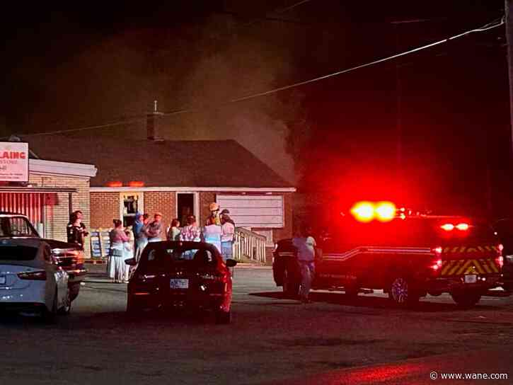Overnight fire damages Decatur Road building