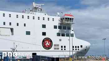 Manxman: New Isle of Man ferry welcomed into harbour