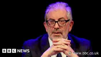Lord Bob Kerslake: Former Civil Service head dies aged 68