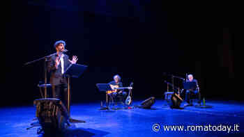 Lino Guanciale in "Er Corvaccio e li morti", una spoon river romanesca