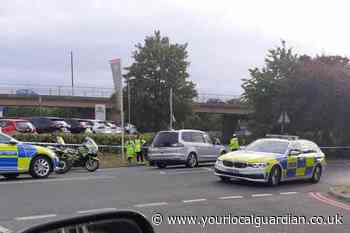 A3 Shannon’s Corner New Malden: Man dies after Mercedes crash