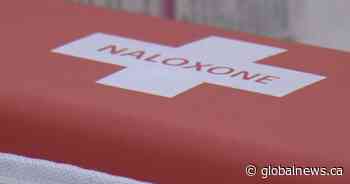 Naloxone kits being carried by more people to help strangers