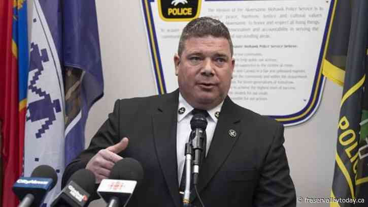 Akwesasne police say body found near island in St-Lawrence River