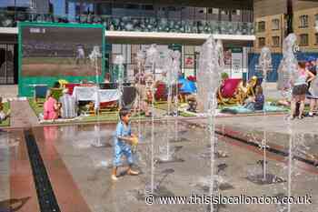 Wimbledon live on big screen set up at London Dock