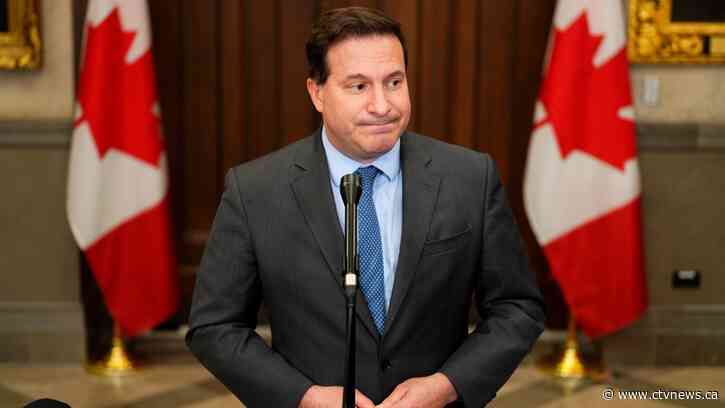 Prisons head said process to notify minister of Bernardo transfer was followed: email