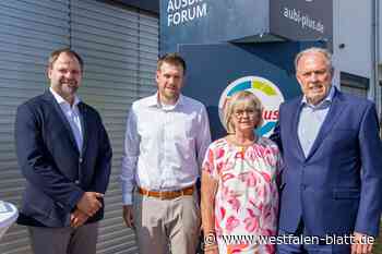 Hüllhorst: AUBI-plus feiert 25-jähriges Firmenjubiläum