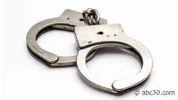 Man arrested after South Carolina house fire leaves 6 dead, 1 critically injured, officials say