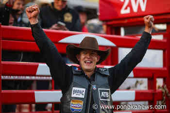 Zeke Thurston rides to third Ponoka Stampede championship
