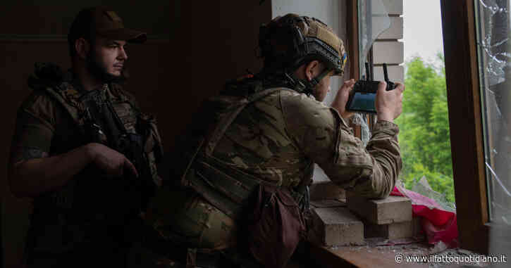 Ucraina, la diretta – Attacco con droni vicino a Mosca, il ministero degli Esteri russo: “Impossibile senza l’aiuto degli Usa e della Nato”