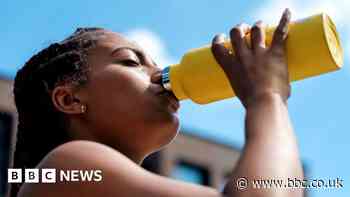 UK weather: hottest June since records began - Met Office