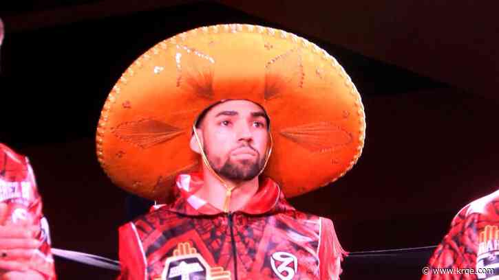 Abraham Perez builds world title fight resume