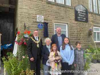 Blue plaque at Southfield Methodist Chapel unveiled