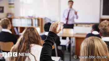 Children should be taught about healthy relationships, report says