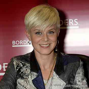 Robyn seemingly introduces fans to first child
