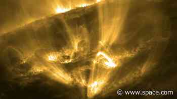 'Shooting stars' seen raining down on the sun for the 1st time (images)