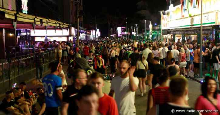 Polizei ermittelt gegen Ballermann-Türsteher