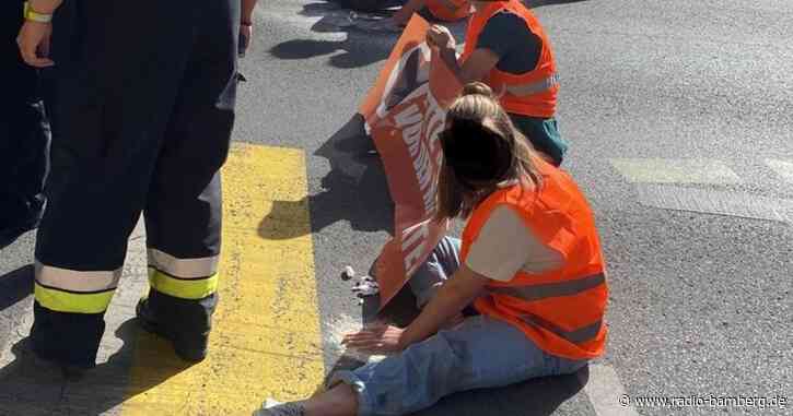 Klimakleber blockieren Bambergs Innenstadt