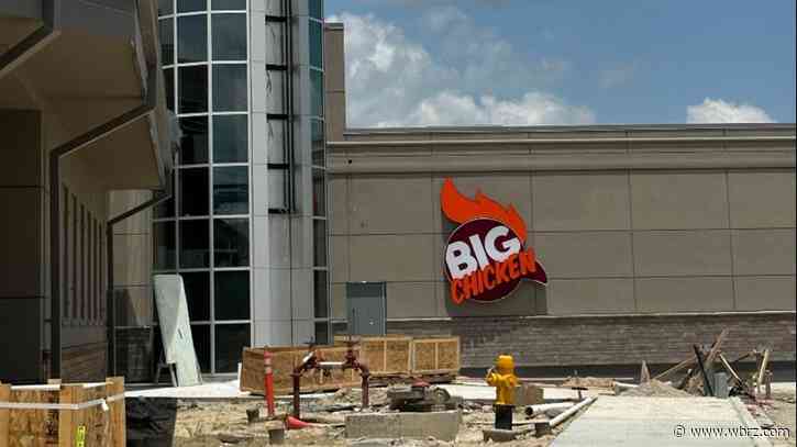 Shaq's 'Big Chicken' taking shape in downtown Baton Rouge