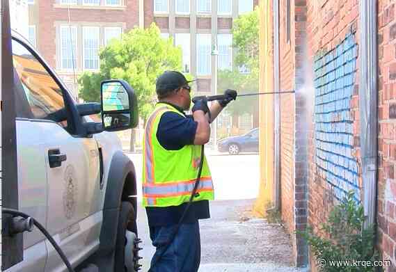 Rise in graffiti reports keeps Albuquerque clean-up crews busy