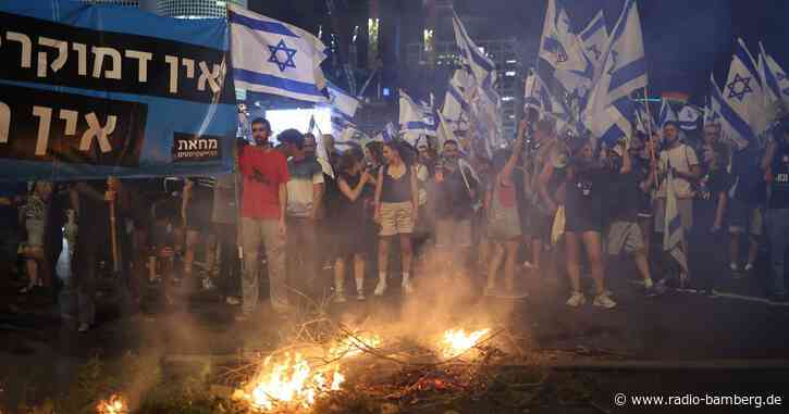 Tausende Israelis protestieren spontan gegen Regierung