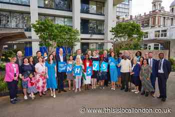 William and Kate drop in for NHS tea party at  St Thomas’ Hospital