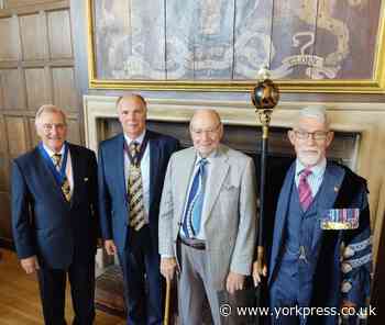 Oldest working tailor in UK Elwyn, 99, honoured in York