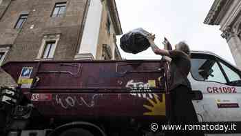 Emergenza rifiuti: "Superata ogni decenza. Ama garantisca salute e sicurezza dei lavoratori"