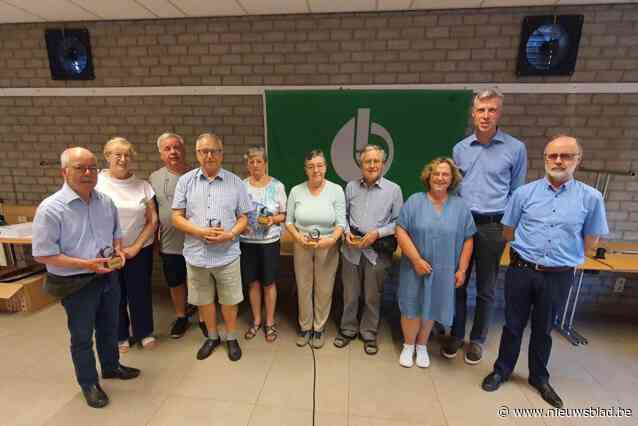 Gezinsbond viert verdienstelijke bestuursleden