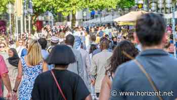 PwC-Studie: Deutsche recherchieren online, kaufen aber am liebsten im Geschäft