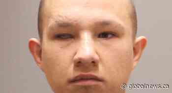 One Selkirk home invasion suspect remains at large after 2nd man arrested, Manitoba RCMP say