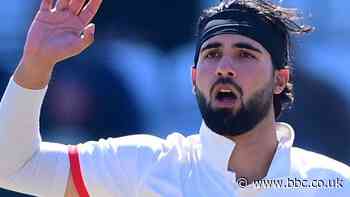 Saqib Mahmood: Lancashire and England fast bowler suffers recurrence of back injury