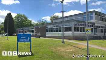 Part of Basingstoke school shut over concrete safety fears