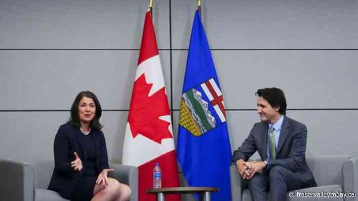Prime Minister Justin Trudeau set to meet with Alberta Premier Danielle Smith