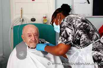 Royal Free Hospital bedside shave wins NHS75 photo contest