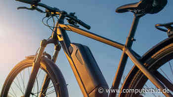 Forscherteam kombiniert E-Bike-Akku mit Balkonkraftwerk