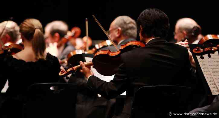 8. Sinfoniekonzert am Staatstheater Darmstadt: Daniel Cohen dirigiert Mahlers Zweite Sinfonie