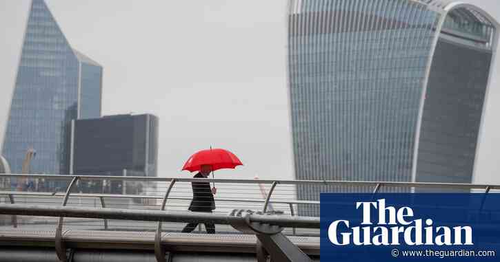 Older UK workers who retired early in pandemic were ‘forced into poverty’