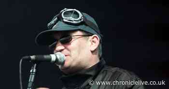 Paul Heaton puts cash behind the bars of five pubs in Tynemouth ahead of Mouth of Tyne performance